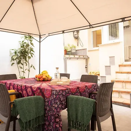 Lugar Especial, Gran Patio, Junto Al Ayuntamiento Apartment Bilbao Exterior photo