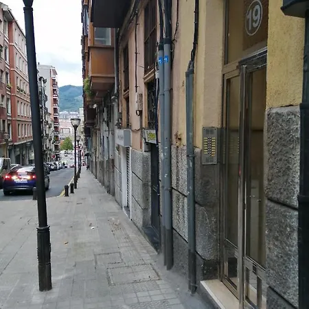 Lugar Especial, Gran Patio, Junto Al Ayuntamiento Apartment Bilbao Exterior photo